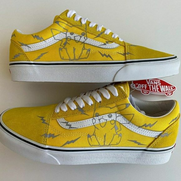 Reflective Pikachu Old skool vans. - Picture 2 of 2